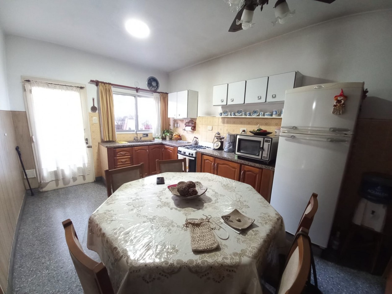 EXCELENTE PH TIPO CASA INDEPENDIENTE CON COCHERA Y TERRAZA!!!!