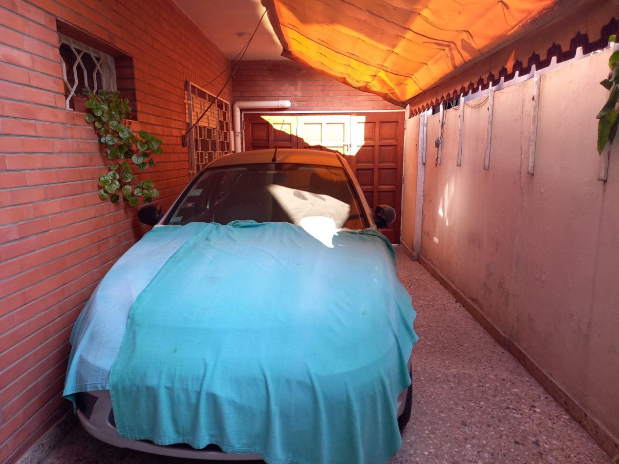 EXCELENTE PH TIPO CASA INDEPENDIENTE CON COCHERA Y TERRAZA!!!!