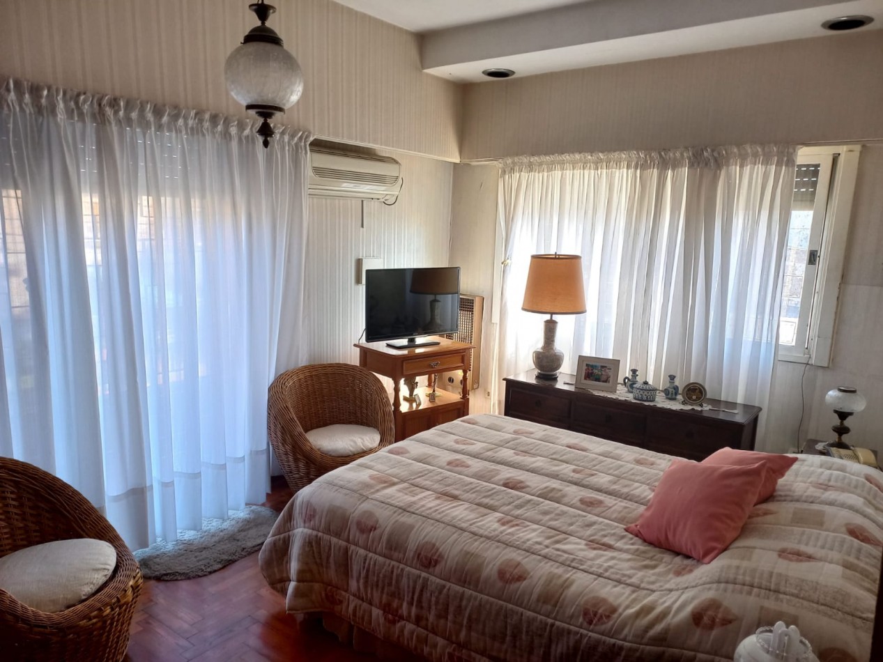 EXCELENTE PH TIPO CASA INDEPENDIENTE CON COCHERA Y TERRAZA!!!!