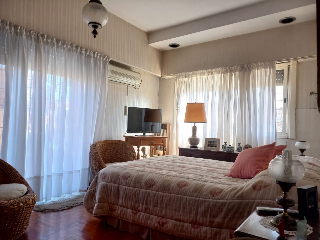 EXCELENTE PH TIPO CASA INDEPENDIENTE CON COCHERA Y TERRAZA!!!!