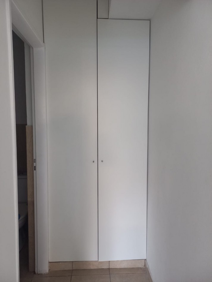 Consultorio/Oficina/Departamento en Alquiler. IMPECABLE ESTADO.