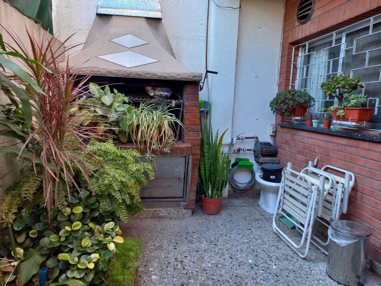 EXCELENTE PH TIPO CASA INDEPENDIENTE CON COCHERA Y TERRAZA!!!!