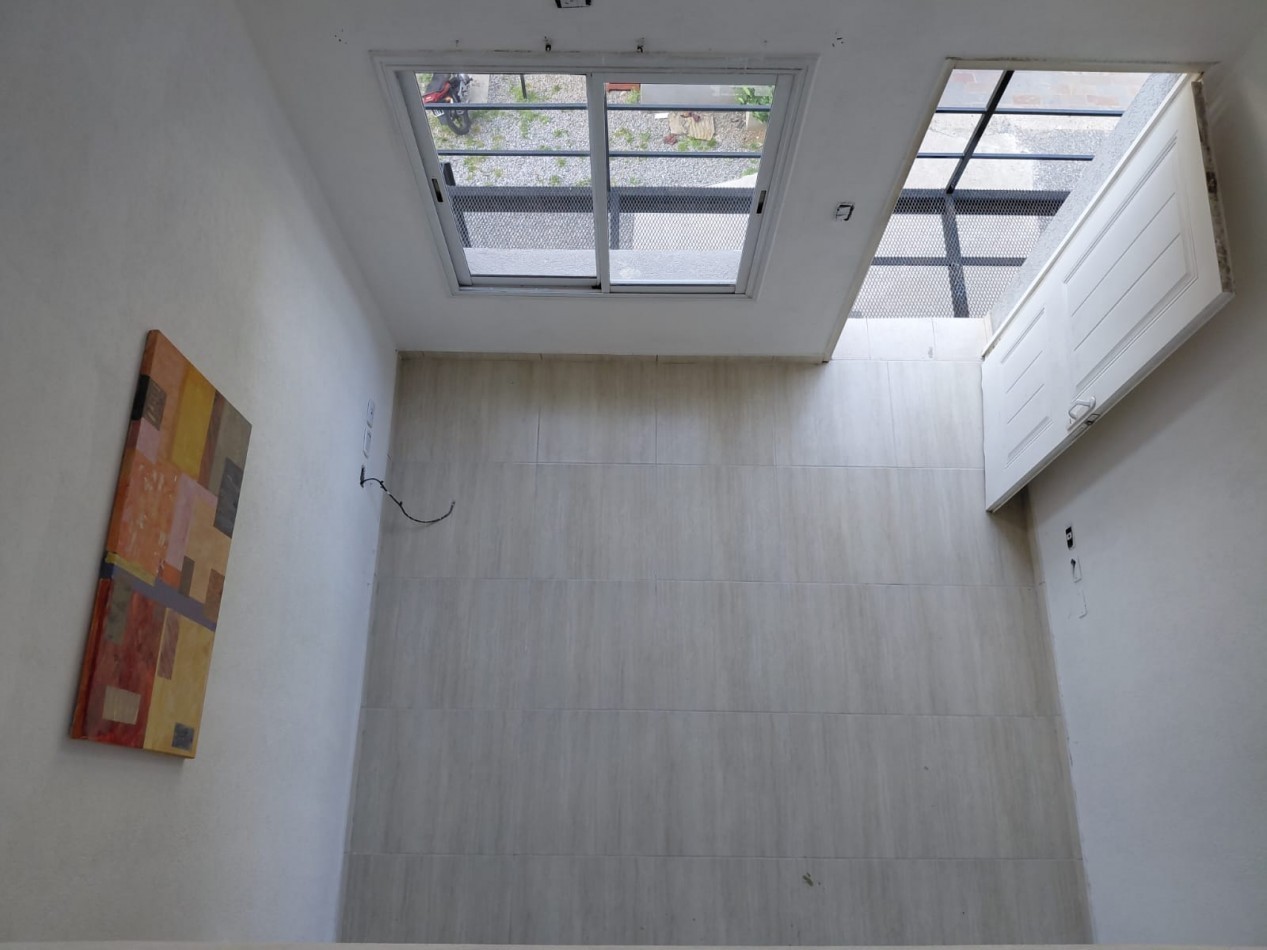 Departamento tipo loft 2 ambientes al frente. APTO PROFESIONAL.