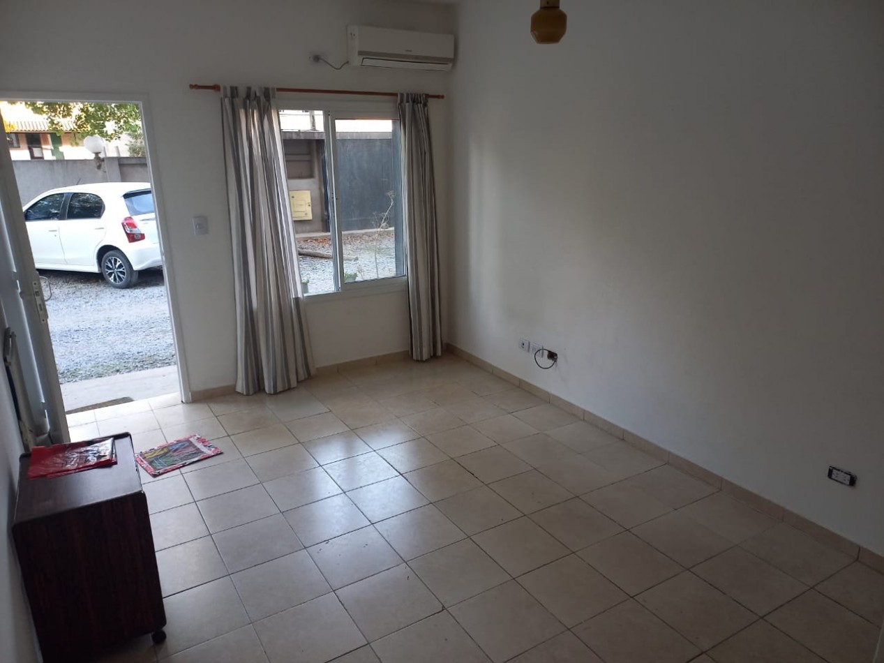 Departamento en Alquiler. IMPECABLE ESTADO.