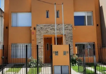 DUPLEX 3 AMB + ESCRITORIO. IMPECABLE ESTADO.